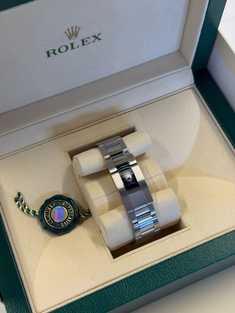 Rolex Milgauss 116400 Image 6